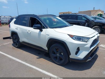 JTMEWRFVXKJ****** 2019 Toyota RAV4 Hybrid