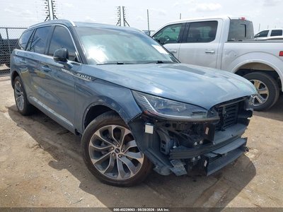 5LM5J7WC0SG****** 2025 Lincoln Aviator