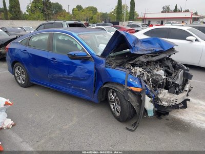 2HGFC2F53JH****** 2018 Honda Civic