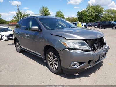 2015 Nissan Pathfinder