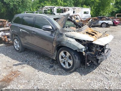 5TDYKRFH6FS****** 2015 Toyota Highlander