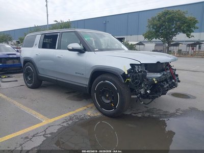 7PDSGBBAXSN****** 2025 Rivian R1S