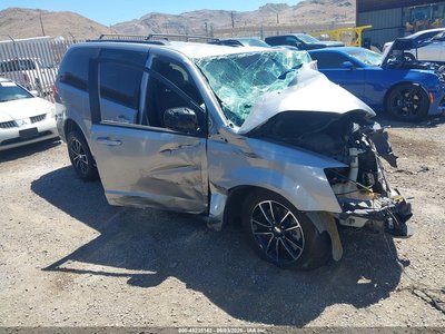 2C4RDGEG3JR****** 2018 Dodge Grand Caravan