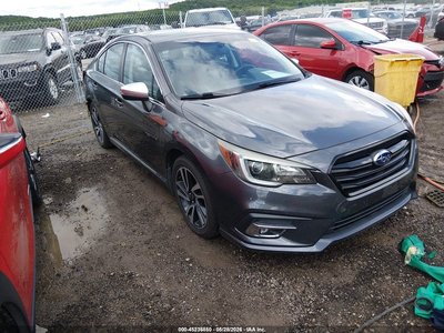 4S3BNAR68J3****** 2018 Subaru Legacy