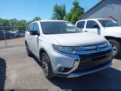 2016 Mitsubishi Outlander