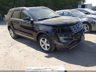 1FM5K8DH1HG****** 2017 Ford Explorer