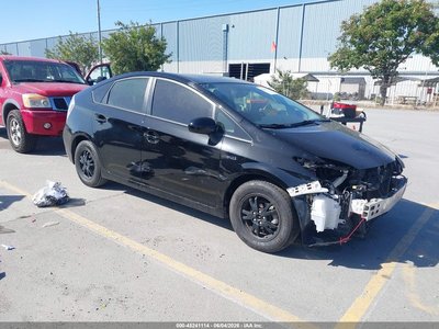 JTDKN3DU4F0****** 2015 Toyota Prius
