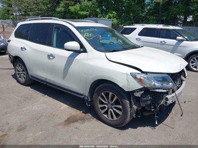 5N1AR2MM4FC****** 2015 Nissan Pathfinder