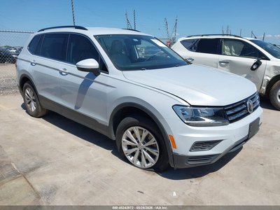 3VV3B7AX3KM****** 2019 Volkswagen Tiguan