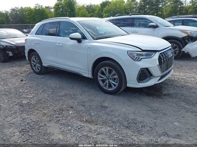 WA1DECF39R1****** 2024 Audi Q3