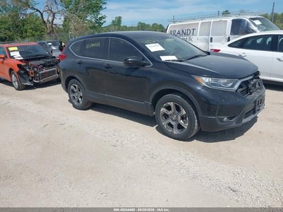 5J6RW2H57JL****** 2018 Honda CR-V