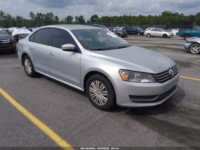 1VWAS7A38FC****** 2015 Volkswagen Passat