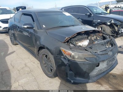 JTKJF5C79FJ****** 2015 Scion TC