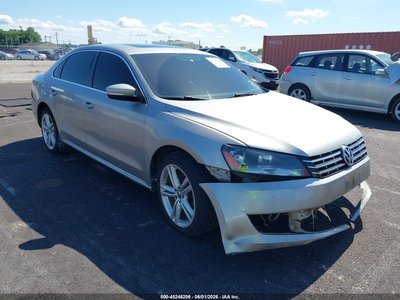 1VWBN7A37EC****** 2014 Volkswagen Passat