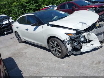 1N4AA6AP8JC****** 2018 Nissan Maxima