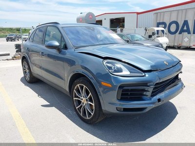 WP1AA2AY9LD****** 2020 Porsche Cayenne