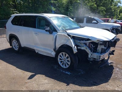 5TDAAAB54RS****** 2024 Toyota Grand Highlander