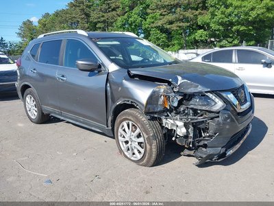 2020 Nissan Rogue