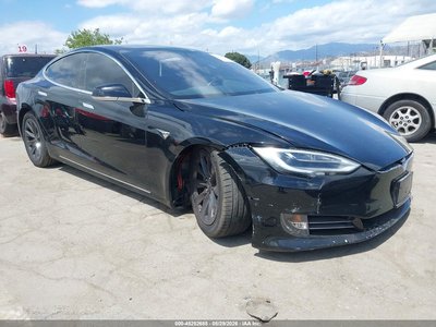 5YJSA1E29KF****** 2019 Tesla Model S