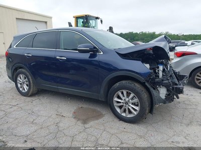 5XYPG4A34KG****** 2019 Kia Sorento