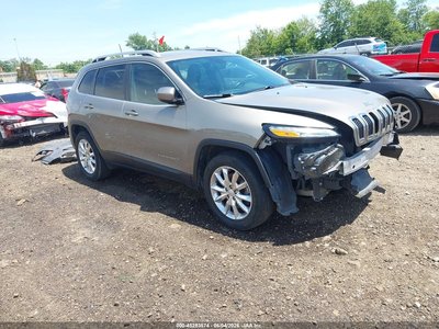1C4PJMDB9HW****** 2017 Jeep Cherokee