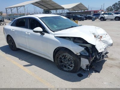 2025 Kia K5