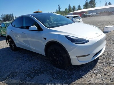 7SAYGAEE5PF****** 2023 Tesla Model Y
