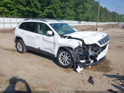 1C4PJLCB5KD****** 2019 Jeep Cherokee