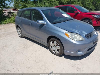 2T1KR32E78C****** 2008 Toyota Matrix