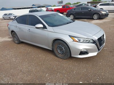 2022 Nissan Altima