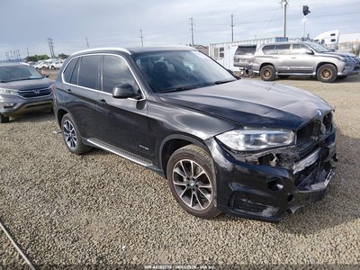 5UXKR0C53G0****** 2016 BMW X5