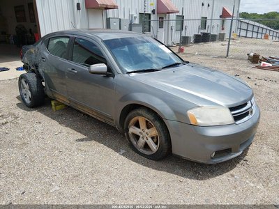 1C3CDZCB4DN****** 2013 Dodge Avenger