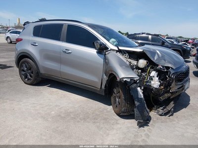 KNDP6CAC9L7****** 2020 Kia Sportage