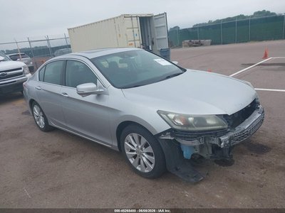 1HGCR2F85EA****** 2014 Honda Accord