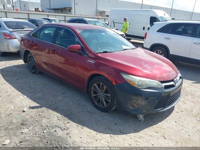 2015 Toyota Camry Hybrid
