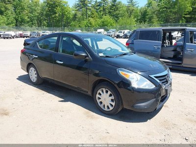 3N1CN7AP1KL****** 2019 Nissan Versa