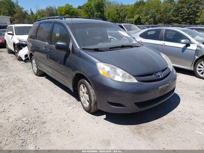 2010 Toyota Sienna