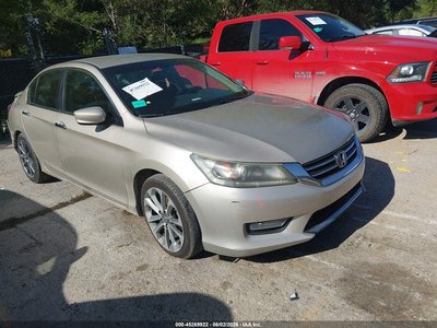 1HGCR2F53DA****** 2013 Honda Accord