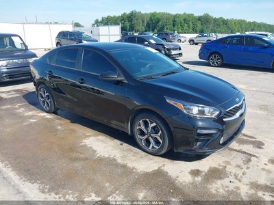 3KPF24AD4ME****** 2021 Kia Forte