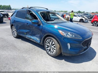 1FMCU0DZ6LU****** 2020 Ford Escape
