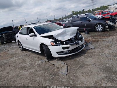 1VWBH7A30DC****** 2013 Volkswagen Passat