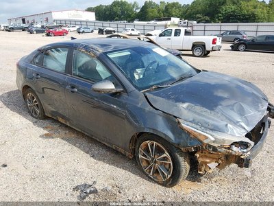 3KPF24AD2RE****** 2024 Kia Forte
