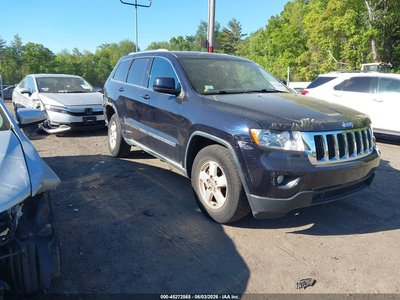 1J4RR4GG5BC****** 2011 Jeep Grand Cherokee