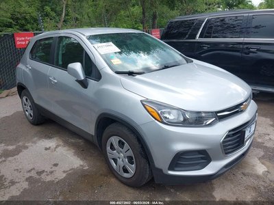 KL7CJKSB0HB****** 2017 Chevrolet Trax