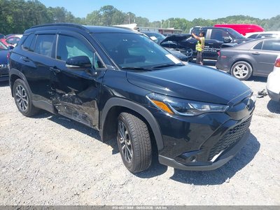 7MUFBABG0RV****** 2024 Toyota Corolla Cross Hybrid