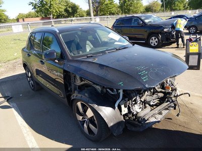 YV4162UKXL2****** 2020 Volvo XC40