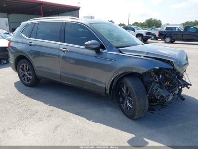 3VVNB7AX8RM****** 2024 Volkswagen Tiguan