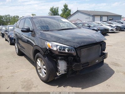 5XYPG4A38GG****** 2016 Kia Sorento