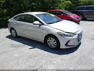 KMHD74LF7HU****** 2017 Hyundai Elantra