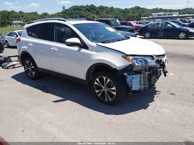 2T3YFREV6FW****** 2015 Toyota RAV4